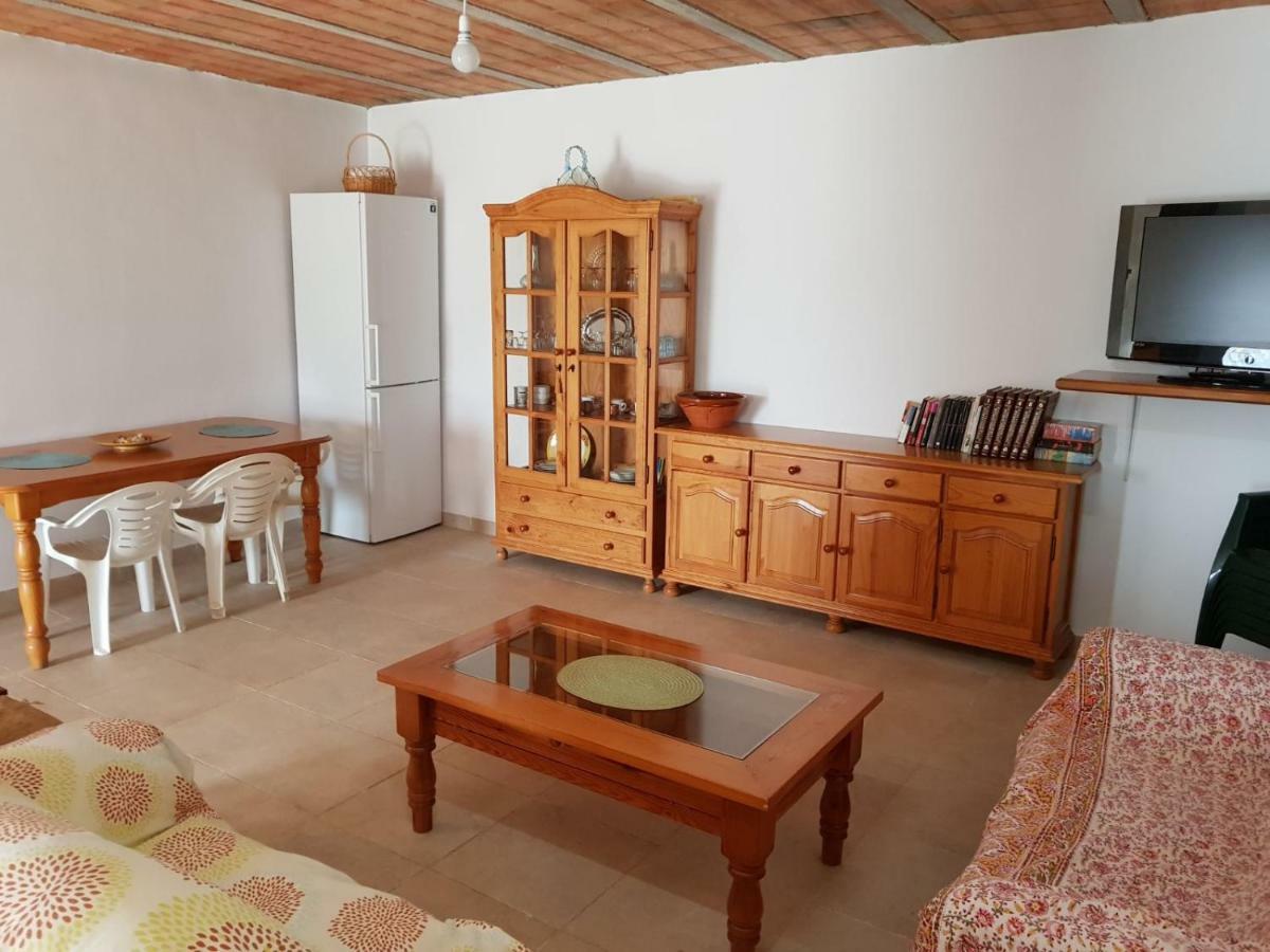 فيلا Cortijo De La Cruz Iznájar المظهر الخارجي الصورة