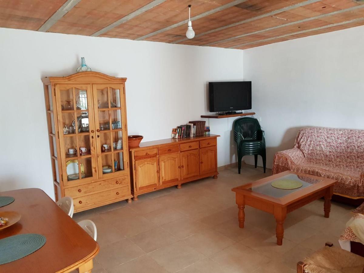 فيلا Cortijo De La Cruz Iznájar المظهر الخارجي الصورة